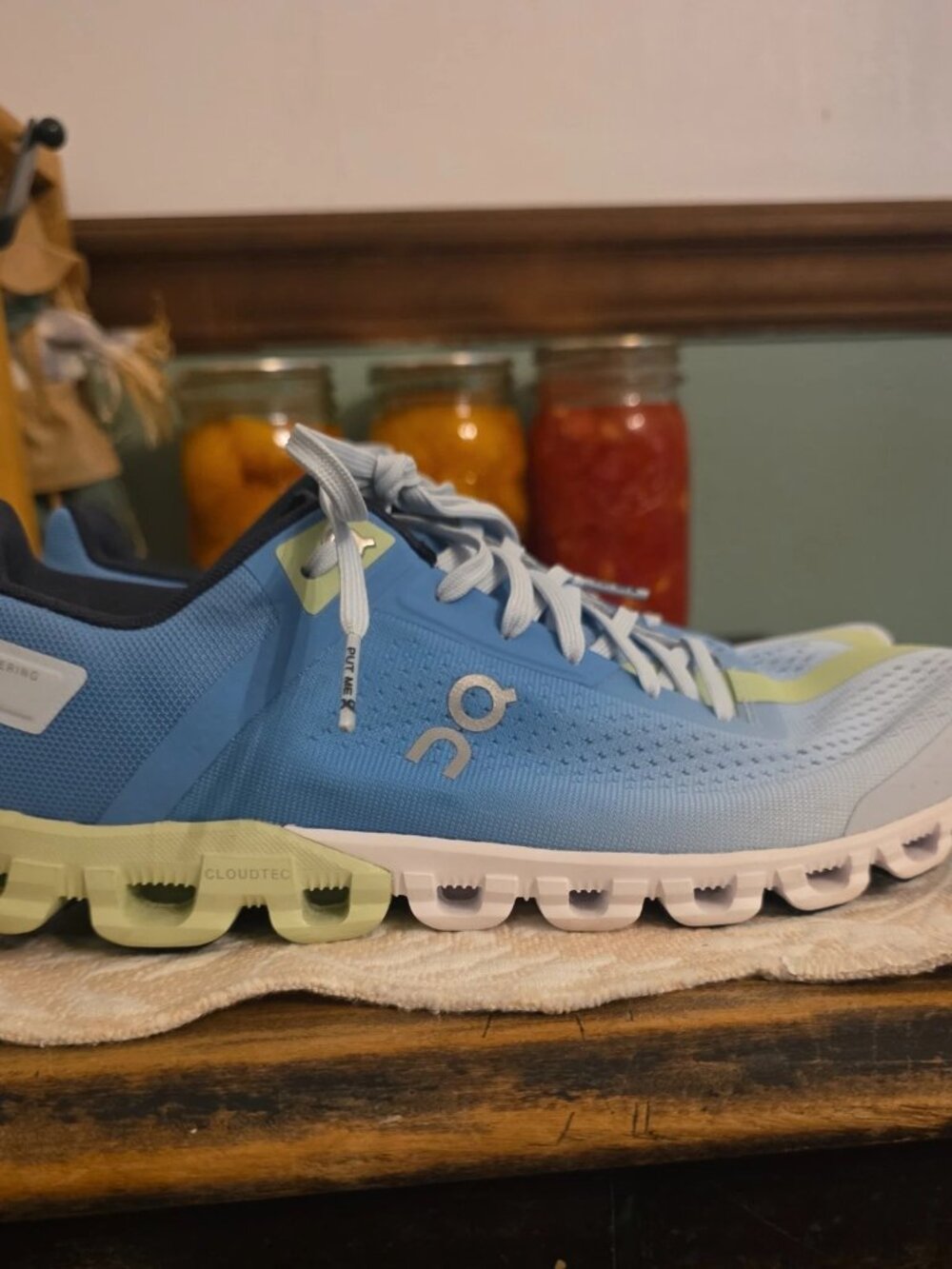 On Running Cloudflow 3.0 Niagara Blue Meadow Green Women size 9 shoes